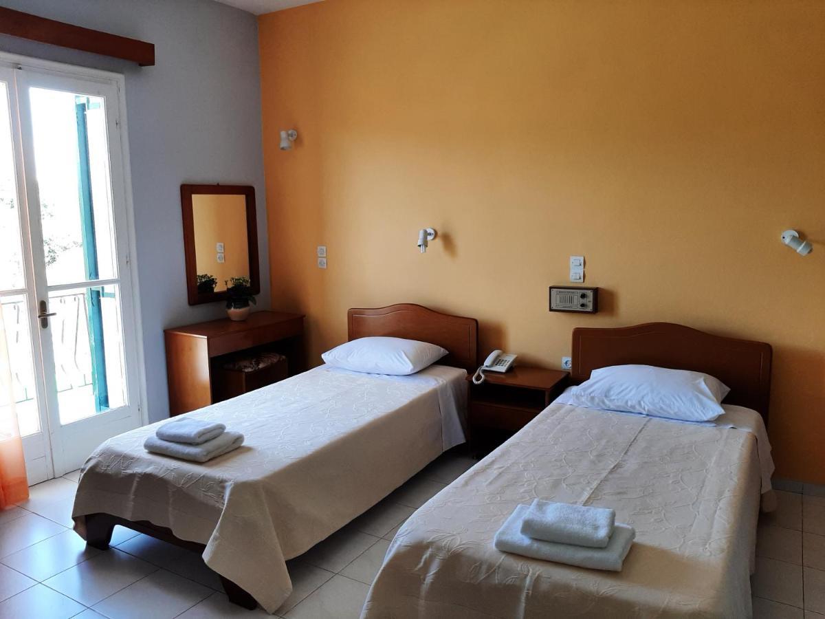 Ammousa Hotel Apartments Lixouri Extérieur photo