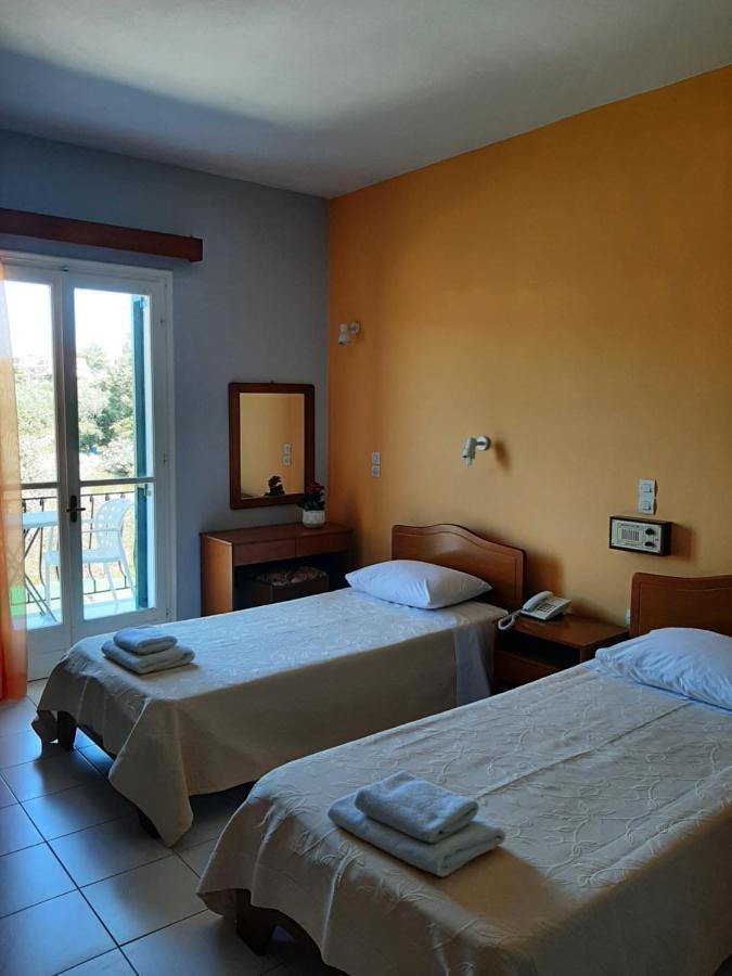 Ammousa Hotel Apartments Lixouri Extérieur photo