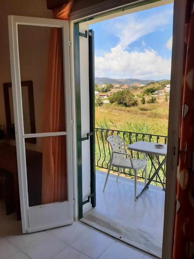 Ammousa Hotel Apartments Lixouri Extérieur photo