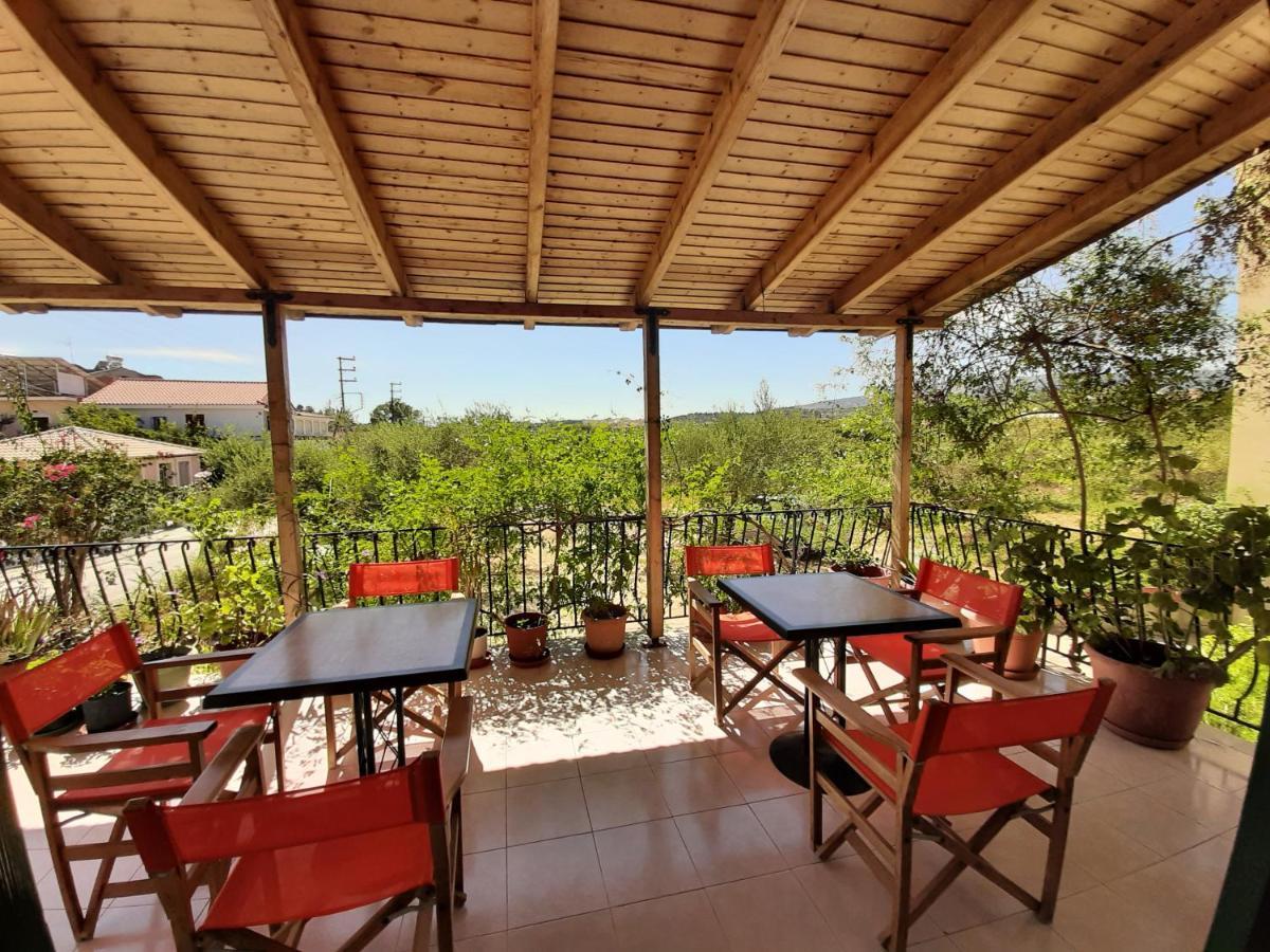 Ammousa Hotel Apartments Lixouri Extérieur photo