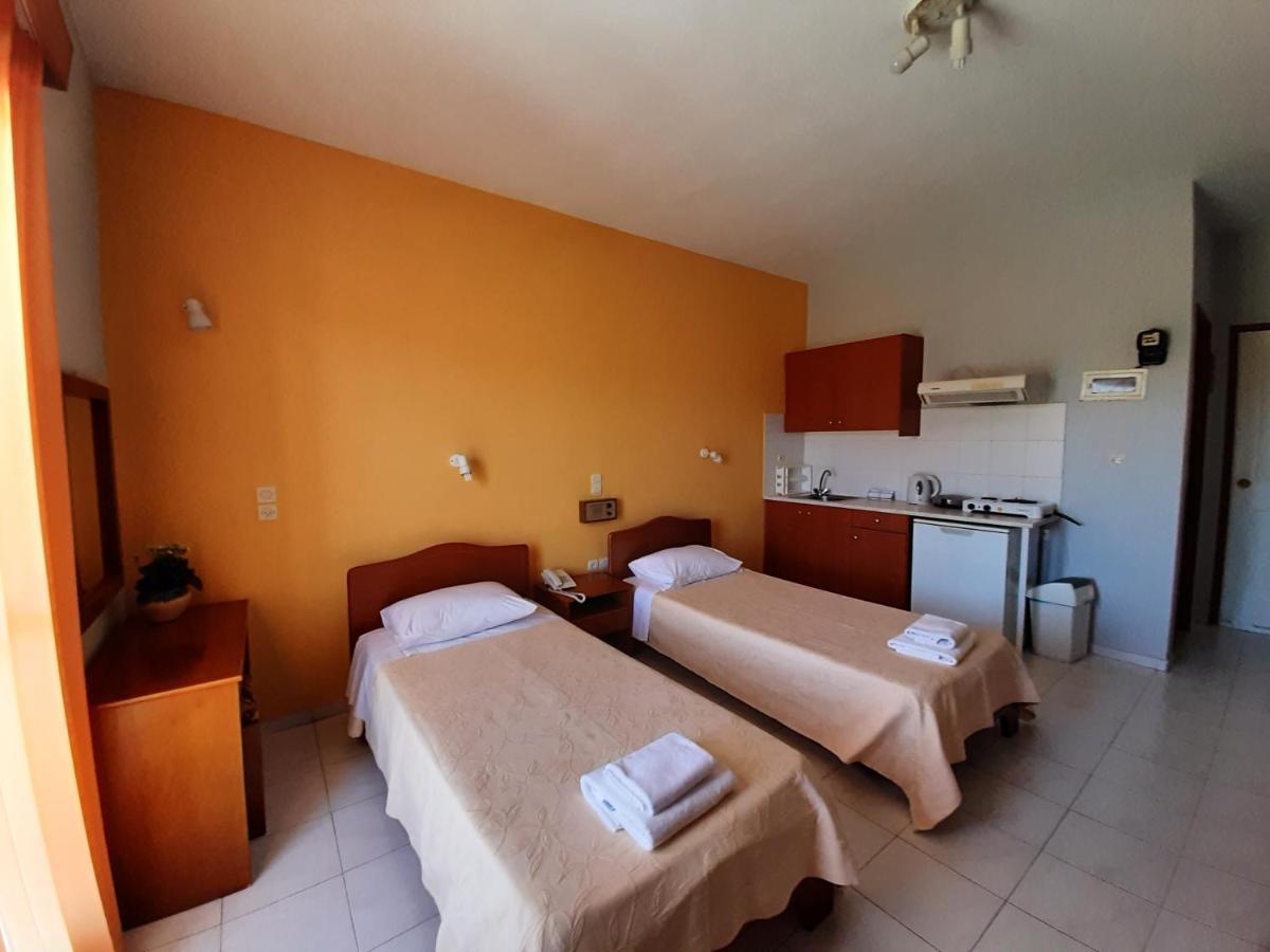 Ammousa Hotel Apartments Lixouri Extérieur photo