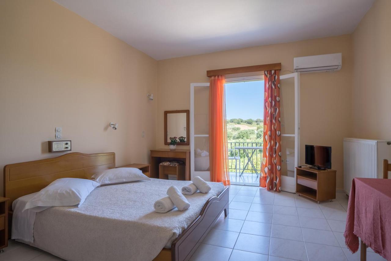 Ammousa Hotel Apartments Lixouri Extérieur photo