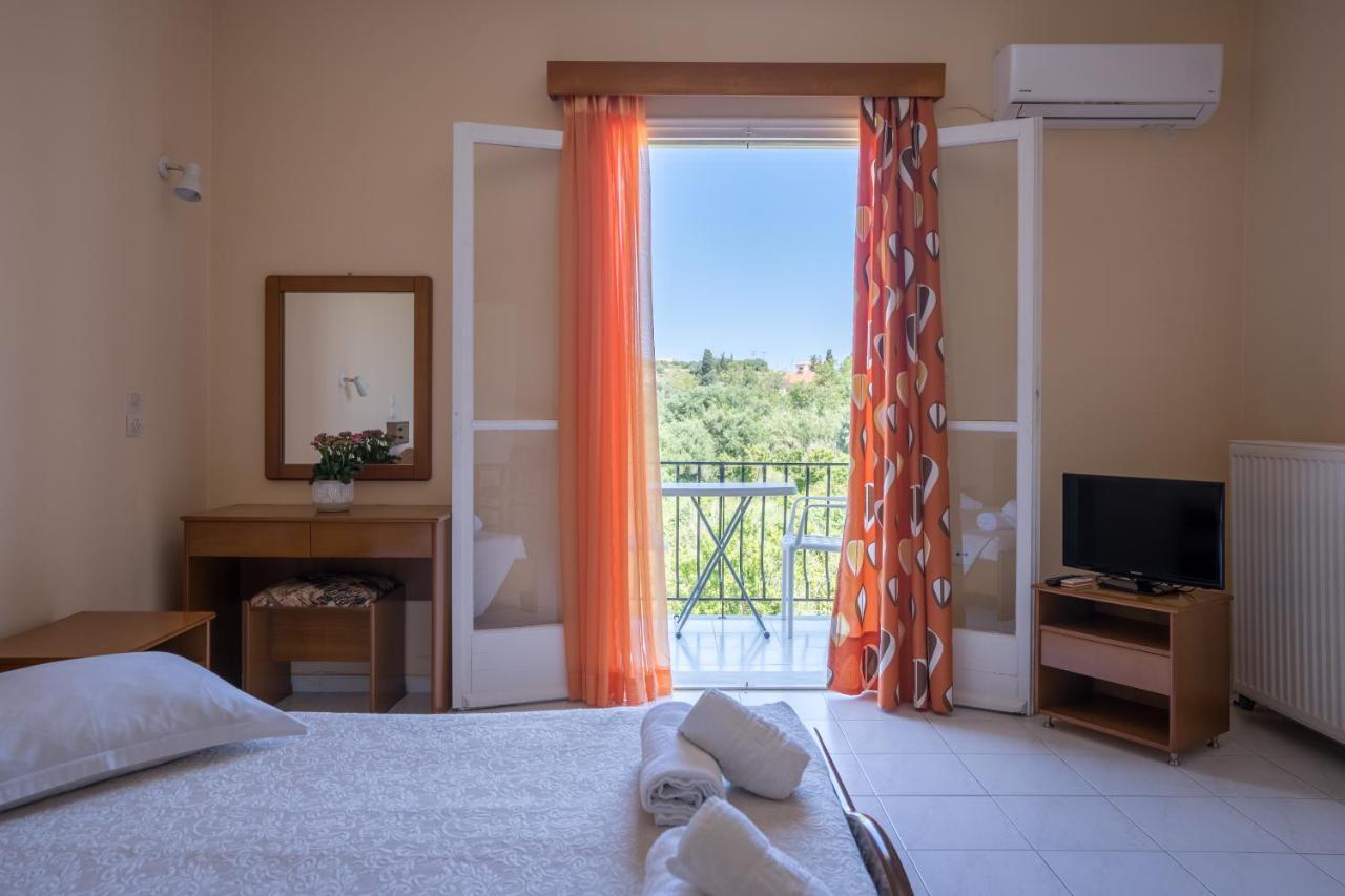 Ammousa Hotel Apartments Lixouri Extérieur photo