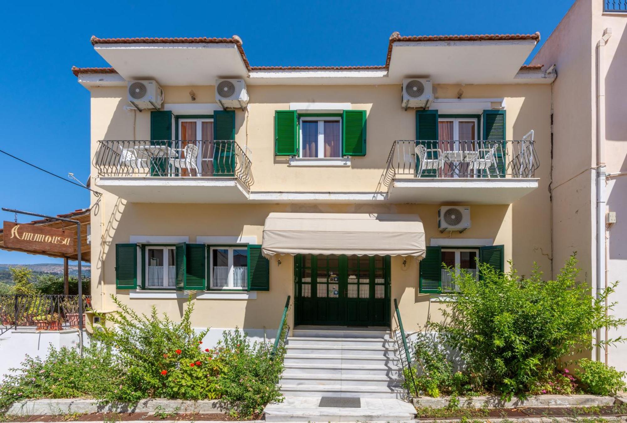 Ammousa Hotel Apartments Lixouri Extérieur photo
