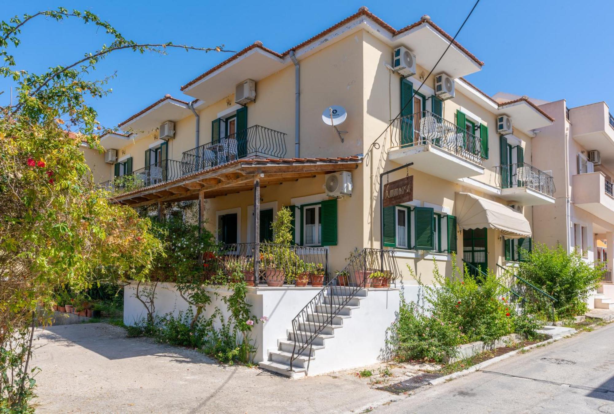 Ammousa Hotel Apartments Lixouri Extérieur photo