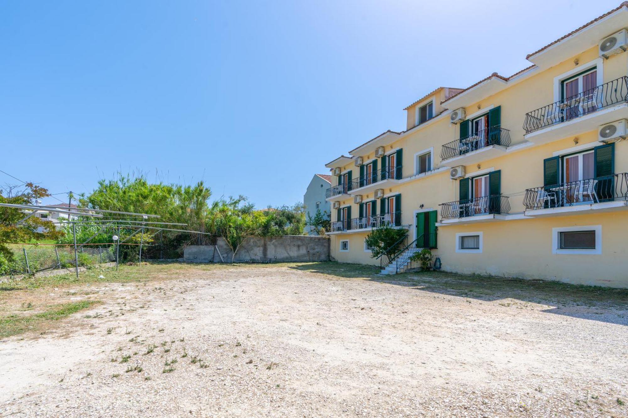 Ammousa Hotel Apartments Lixouri Extérieur photo