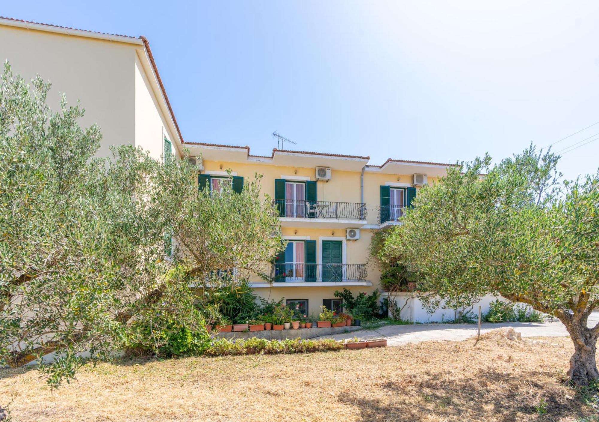 Ammousa Hotel Apartments Lixouri Extérieur photo