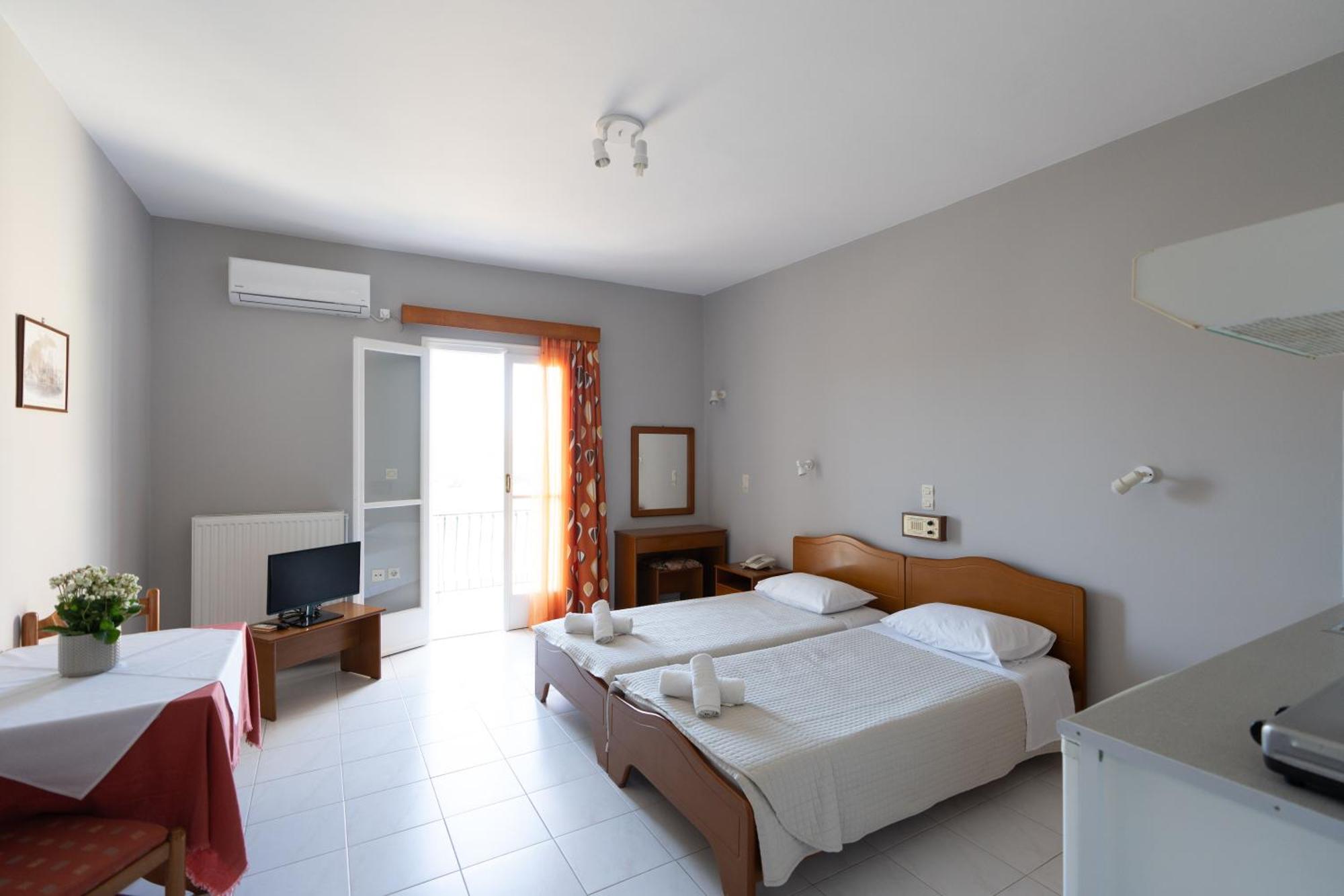 Ammousa Hotel Apartments Lixouri Extérieur photo