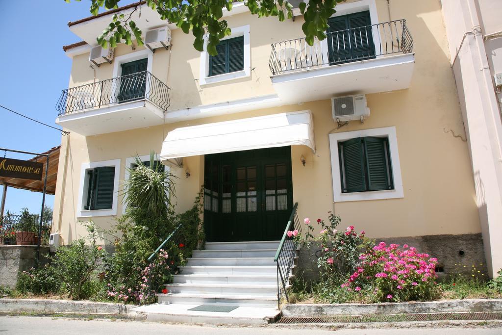 Ammousa Hotel Apartments Lixouri Extérieur photo